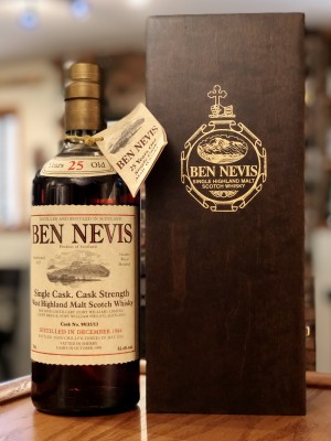 Ben Nevis 25 year, (14 yr Bourbon cask + 11 yr Sherry cask) Dstl'd 12/20/84, trnsfr'd 10/14/98, Btl'd 05/2010