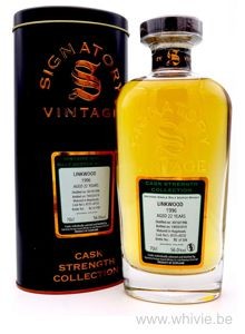 Linkwood 22 Year Old 1996 Signatory Cask Strength Collection