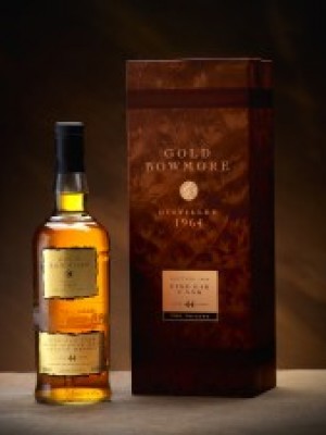 Bowmore Gold 1964 45 years