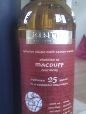 MacDuff Kintra Whisky - 25 Years Old
