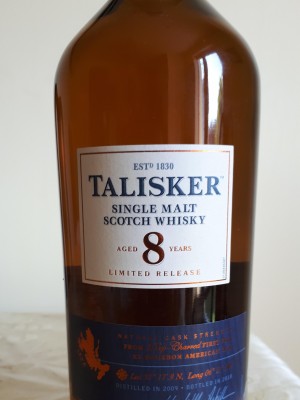 Talisker 2018 Special Release Aged 8 Years Cask Strength / Distilled 2009 / Bottled 2018/ Limited to 4680 Bottles / Batch L8072CM007 / ABV 59.4% / 750ml
