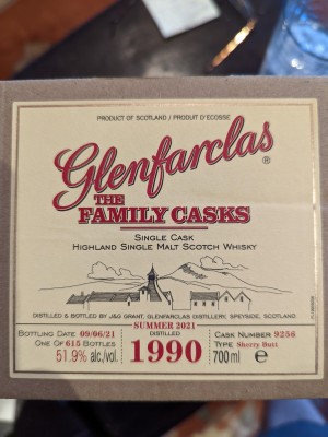 Glenfarclas The Family Cask 1990, Summer 2021 Release / Bottle Date  09/06/21 / Cask #9256 , Type: Sherry Butt/ 1 of 615 Bottles / ABV 51.9% / 700ml 
