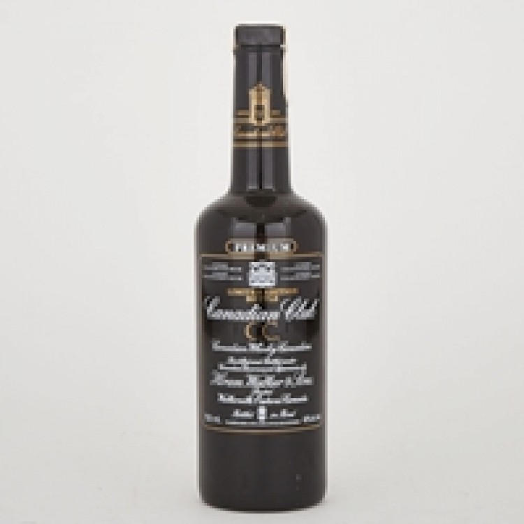 Canadian Club 1983 Limited Edition "Black Bottle"